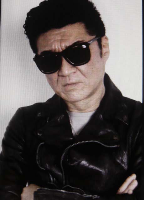素直に謝れ