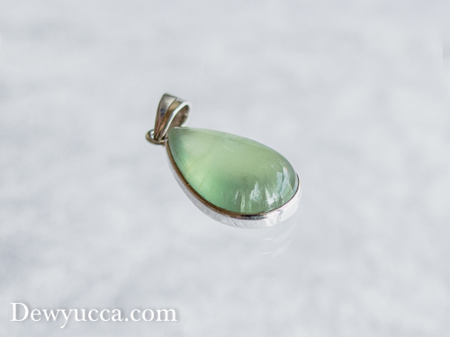 プレナイト　ペンダントトップ