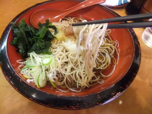 蕎麦一心たすけ大門店の冷し梅おろしそば１