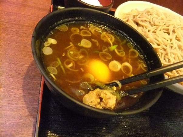 越後そば東京店＠東京駅の蕎麦つけ麺インデラカレー３