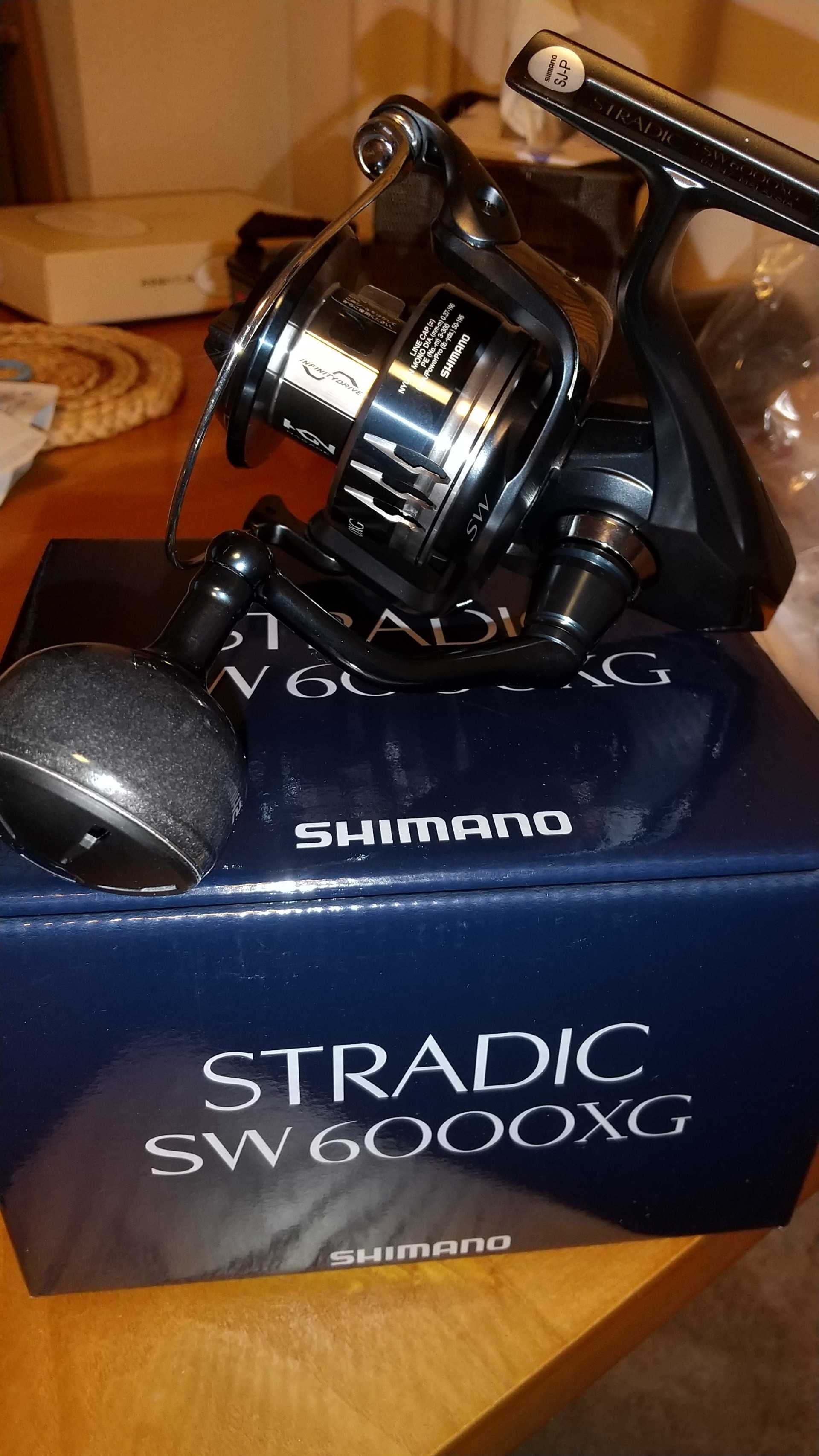 2極タイプ SHIMANO 20ストラディックSW 6000XG 替えスプール付き