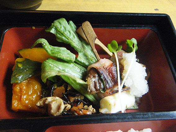 アメリカンステーションの「椎茸のベーコン巻」♪