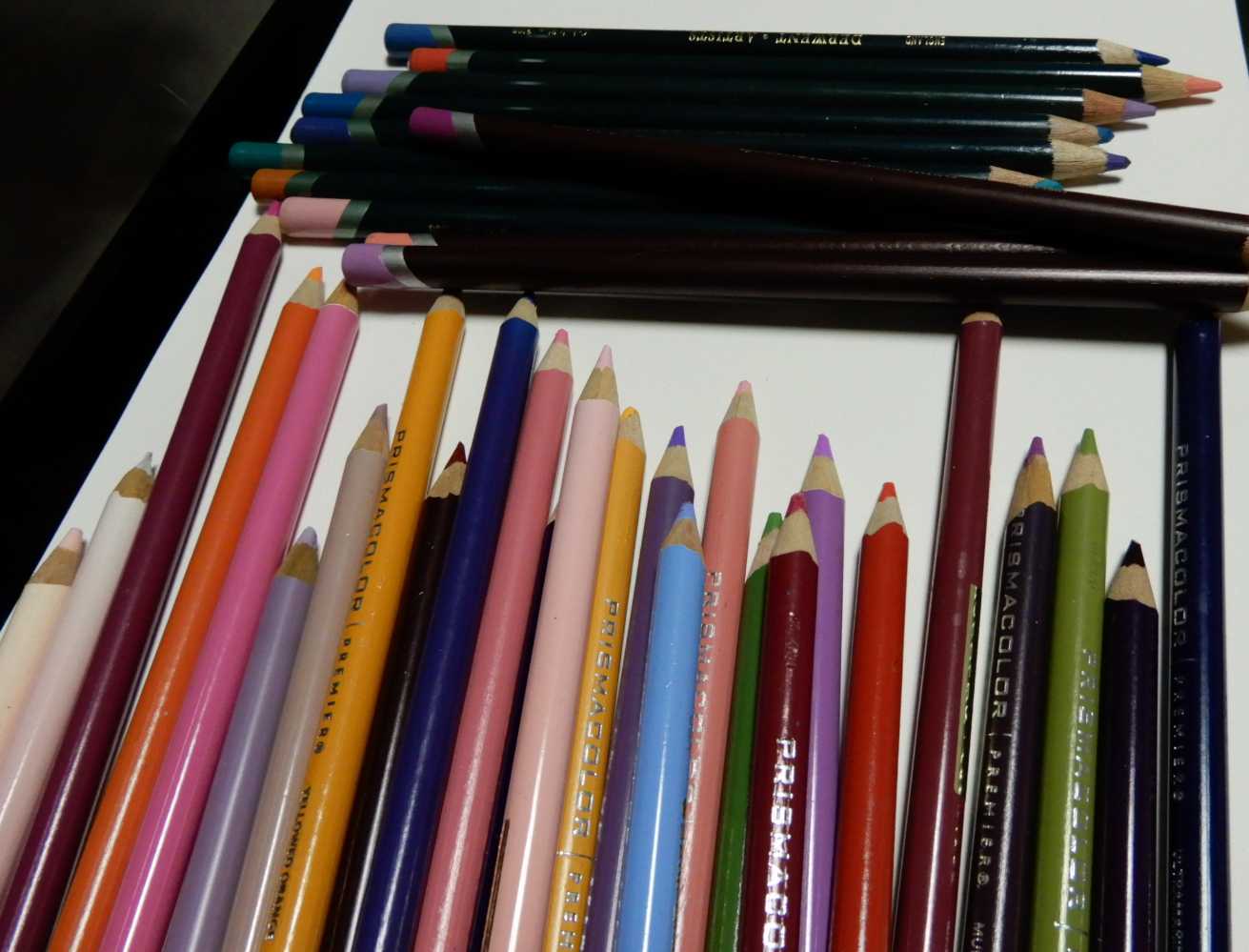 色鉛筆を 柔らかさや塗りやすさだけで選んではいけません 画材マニアのアートブログ 楽天ブログ