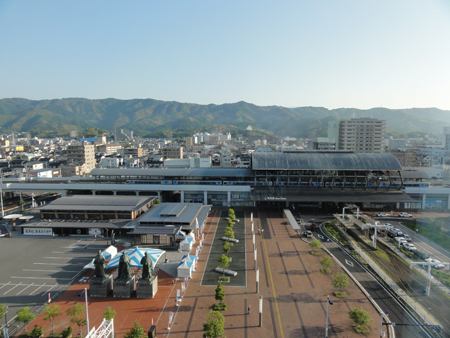高知ホテル部屋からの景色朝