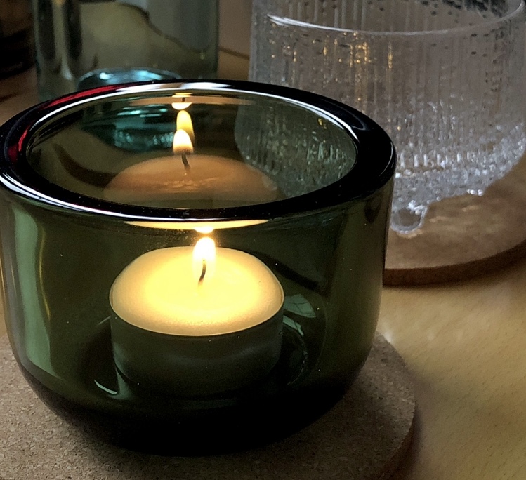 色がいい】IITTALAのキャンドルホルダー【形もいい】 | そゆぶろ