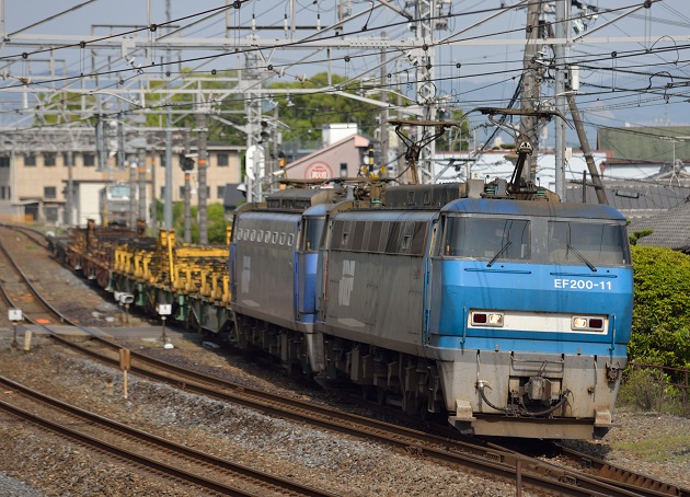 EF200-11 2014.04.27 8865レ　EF200-5 無動　3.jpg