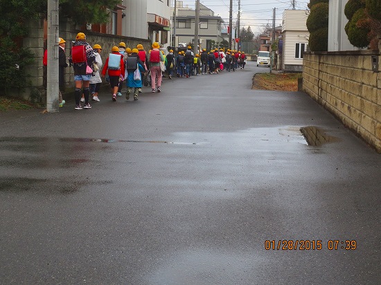 20150128大相模小学校交通安全オジサン業務０１