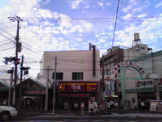 六角橋商店街2012年８月