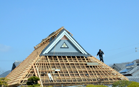 妻面の取り付け