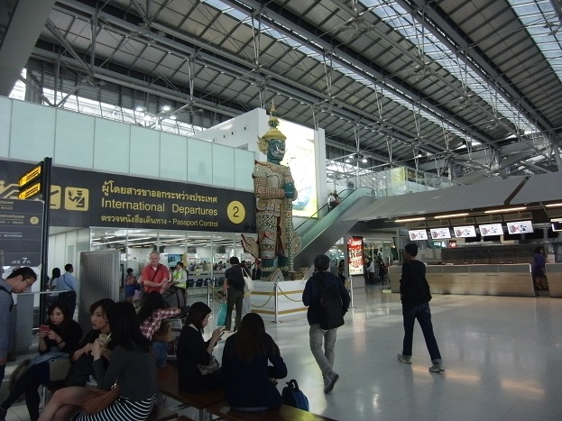 成田空港の3倍