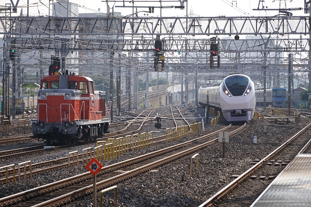 流山電鉄5000形「流馬」さようなら運転 & EF81 95水戸チキ工臨 送り込み4