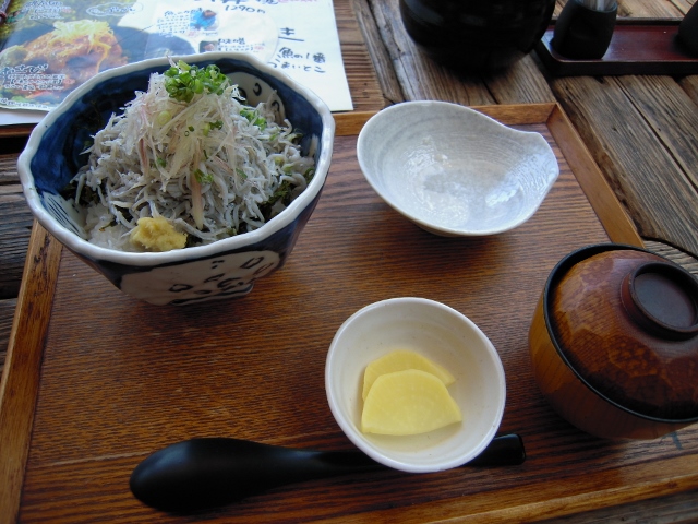 しらす丼