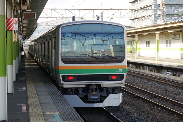 EF81 140牽引 E231系U4編成 郡山出場 配給 & 貨物2
