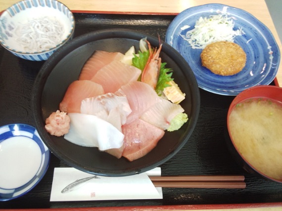 DSC_海鮮丼.jpg