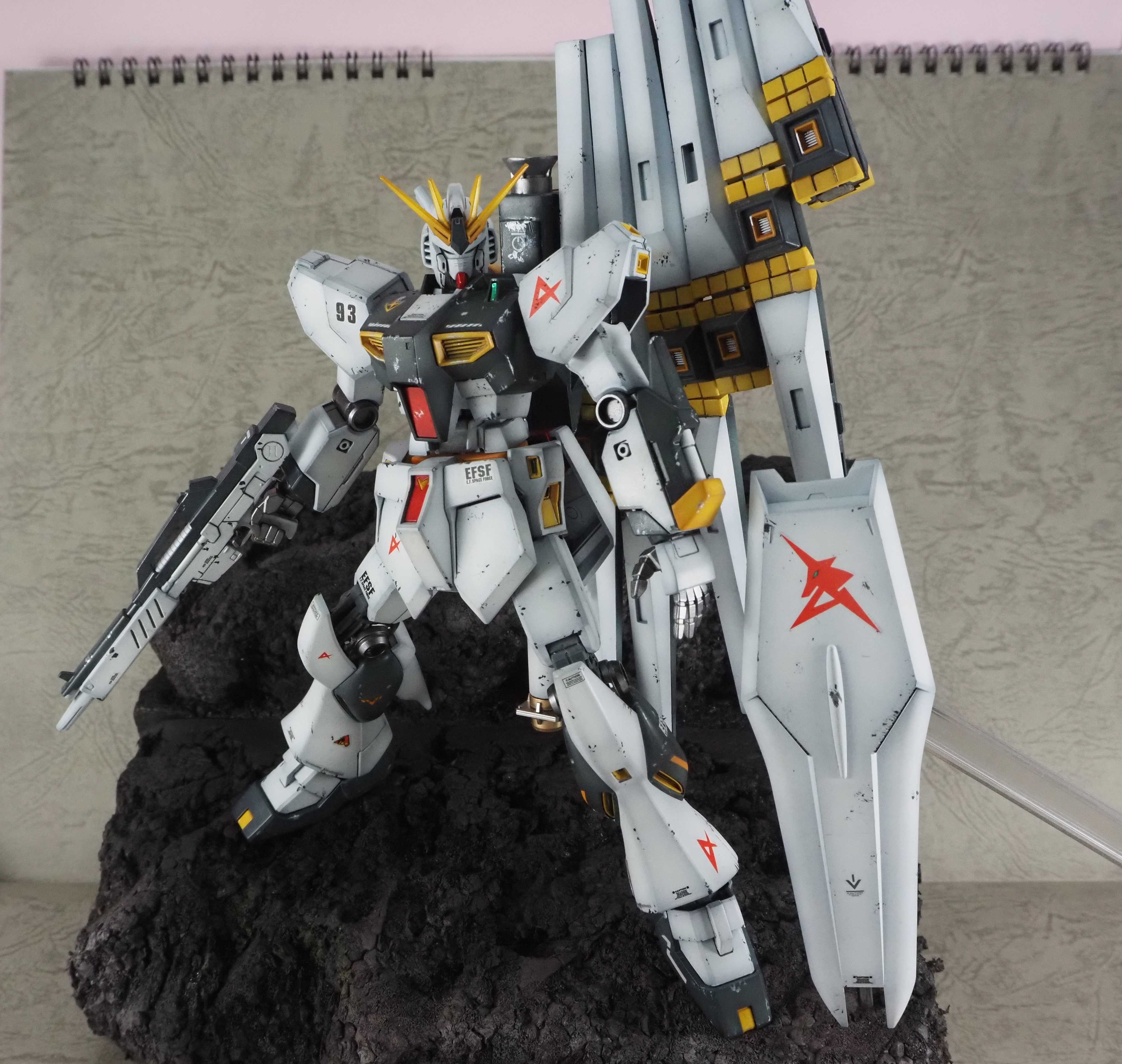 EG/HGUC】νガンダム/アクションベース7 | ガンプラ展示室 - 楽天ブログ