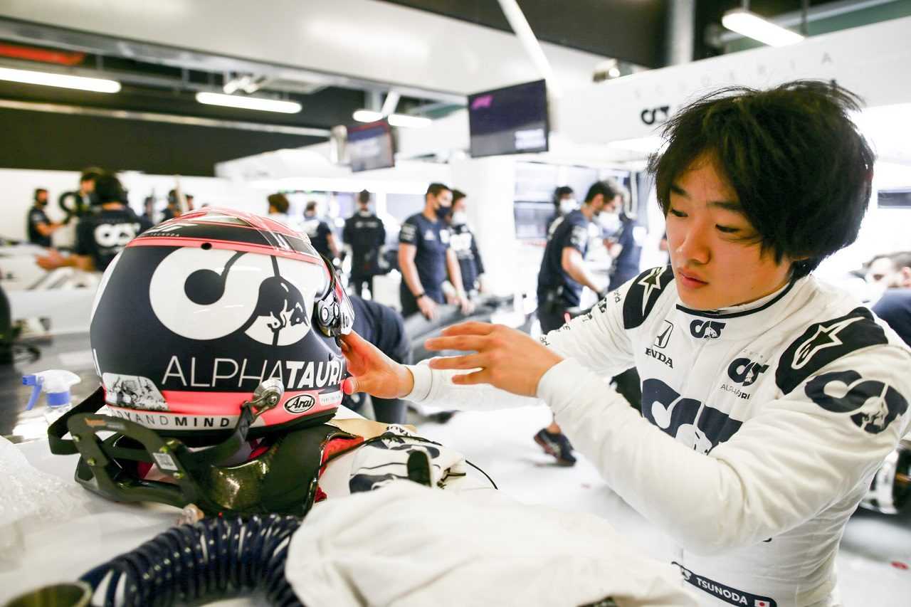 F1デビュー決定の角田裕毅 レッドブルの重鎮ヘルムート マルコも太鼓判 日本のモータースポーツを盛り上げてくれる 新車 中古車販売 レイズ 裏側見せます 加須 古河 羽生 久喜 館林 楽天ブログ