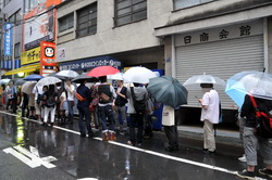 akiba120707i.jpg