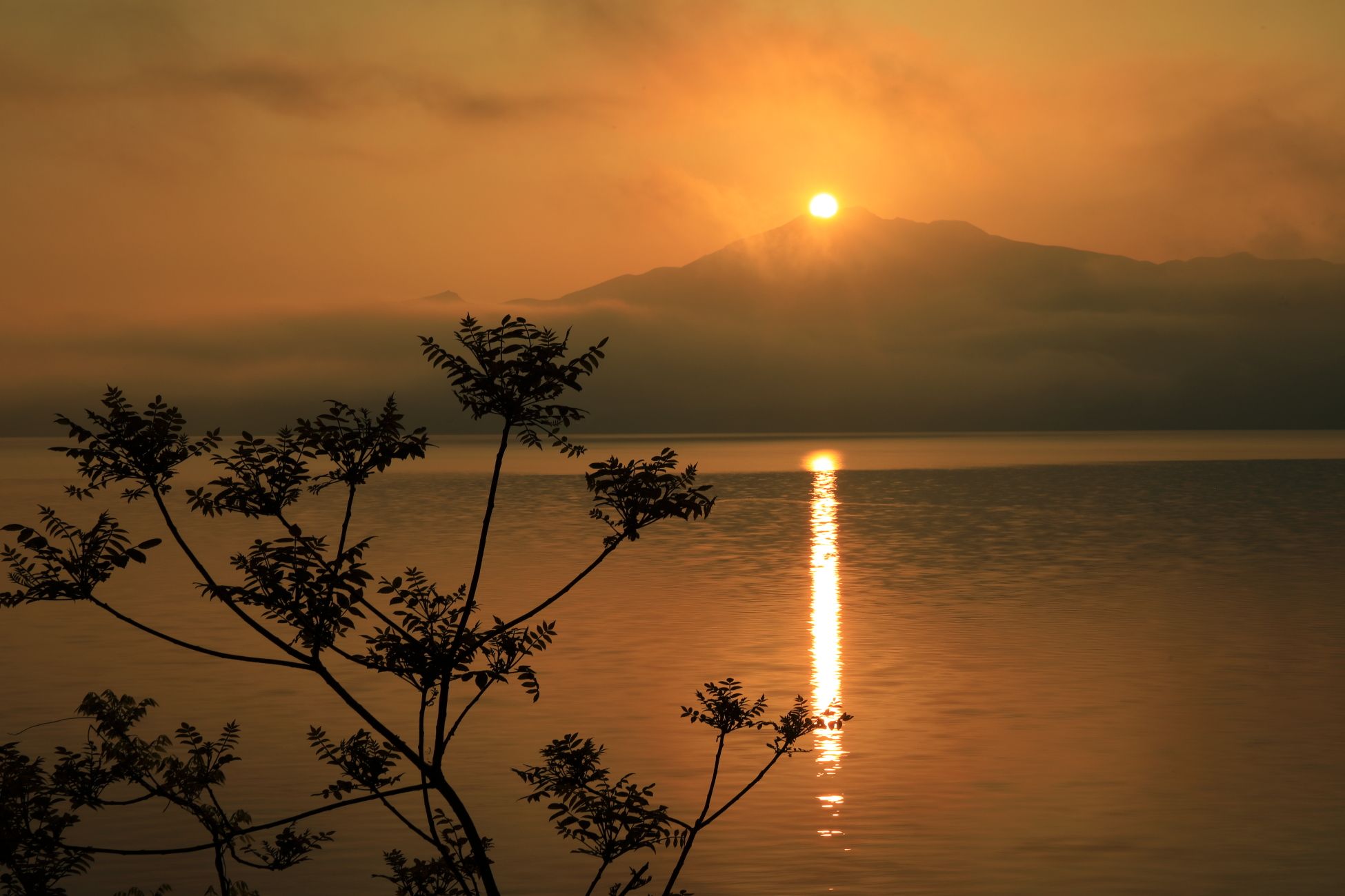 田沢湖の夜明け 壁紙自然派 楽天ブログ