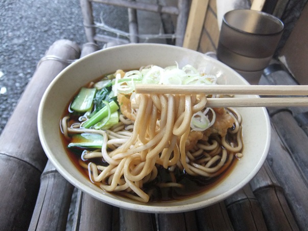 そば千東神田店のゲソ青菜そば２