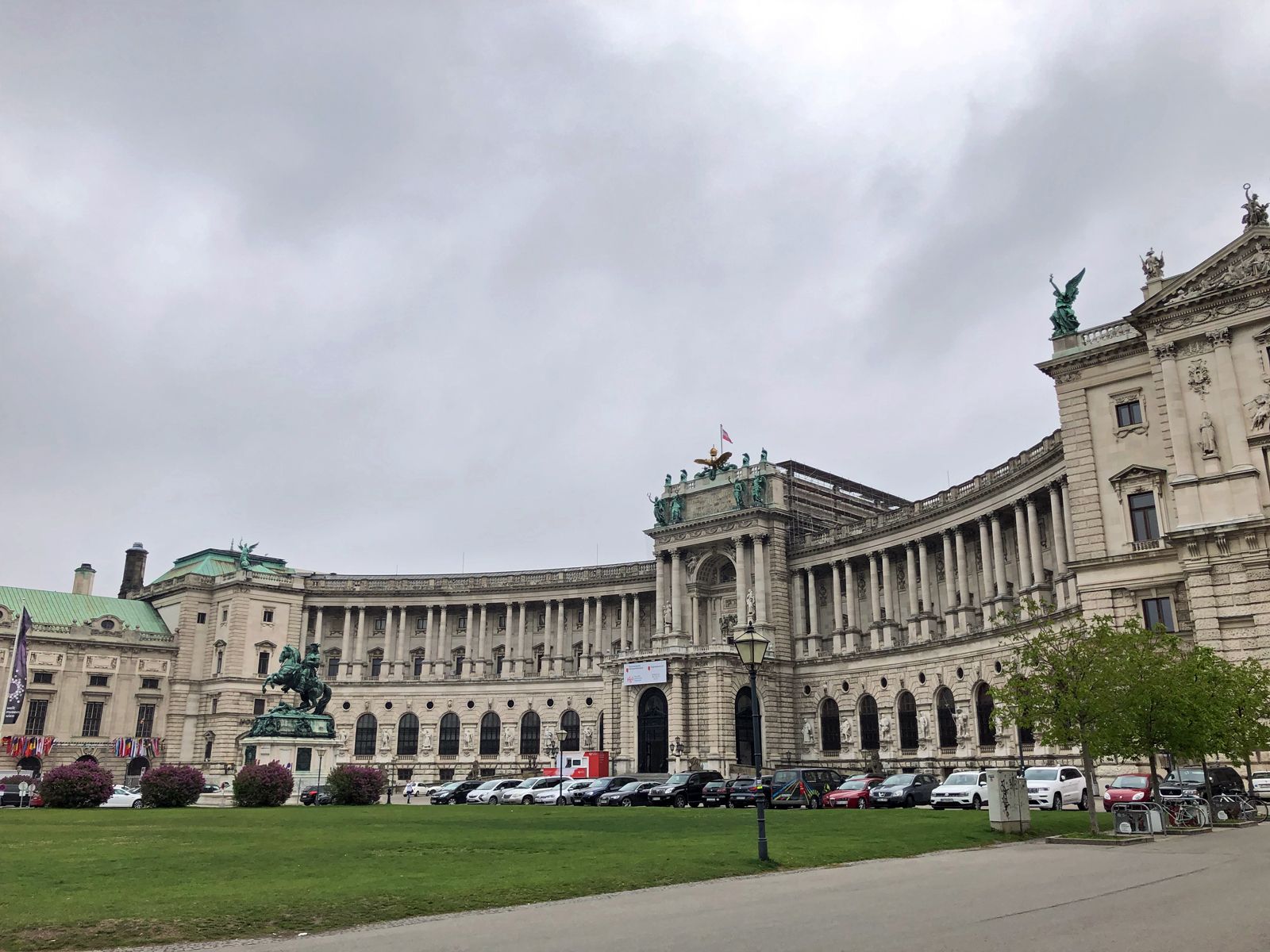 オーストリア 世界遺産のウィーン旧市街 聖ペーター教会 ホーフブルク宮殿 トリックアートのイエズス会教会 シュニッツェルナイト あしたの風 楽天ブログ