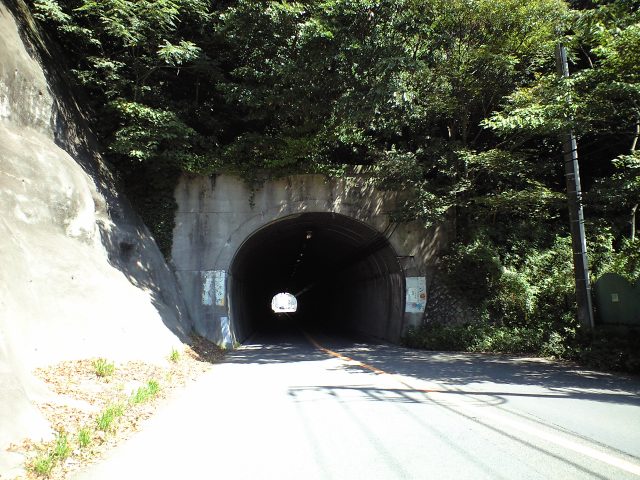 比与宇トンネル