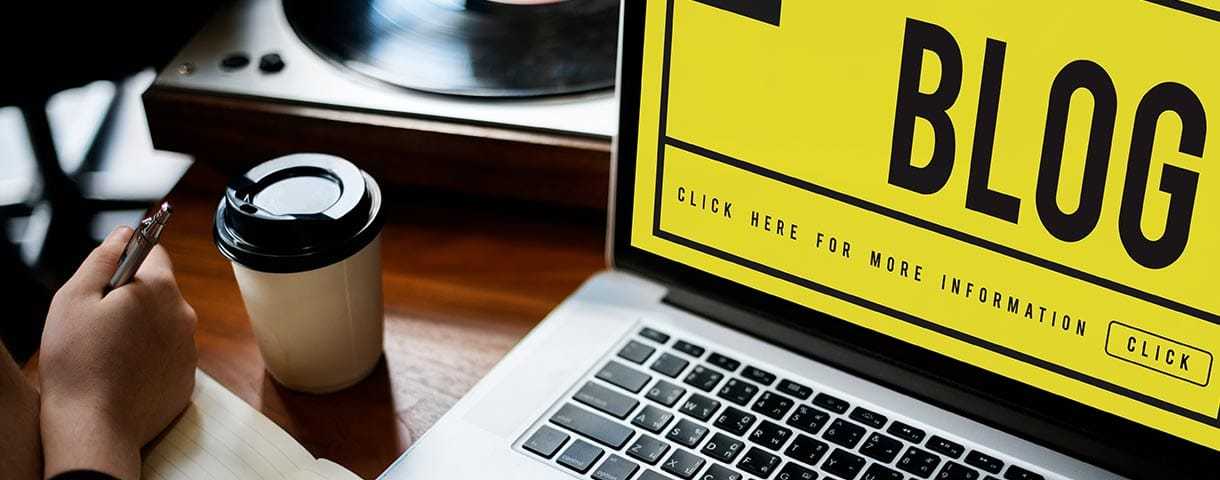 猫背屋の不思議な旅