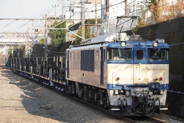 EF64 1030牽引 ホキ800形 9車 廃車配給 長野行き | 鉄人騎士。鉄