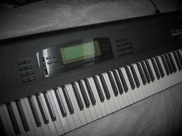 KORG 01/W YAMAHAシンセサイザー SY99 SY77 TG77 SY99 W5 W7 液晶画面