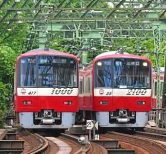 JR201系 USJラッピング電車「ユニバーサルワンダーランド号」 USJ