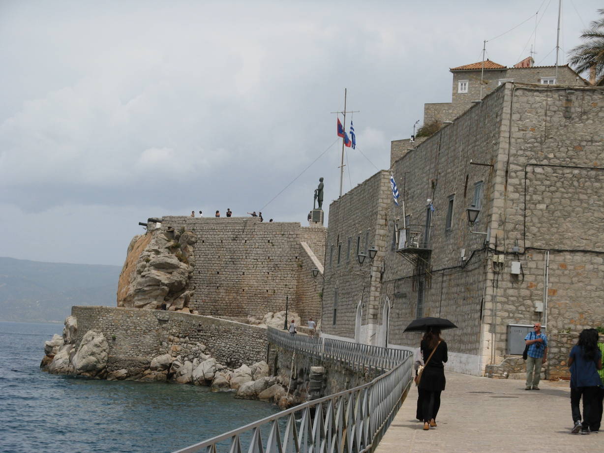 ギリシャ旅行記 エーゲ海ミニクルーズ ゴンタくんの旅行記 世界は広いぞ 美味しいぞ 楽天ブログ