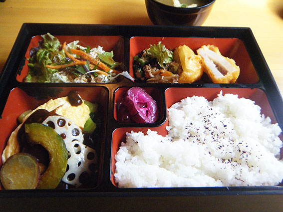 アメリカンステーションの「オムレツ」-1♪