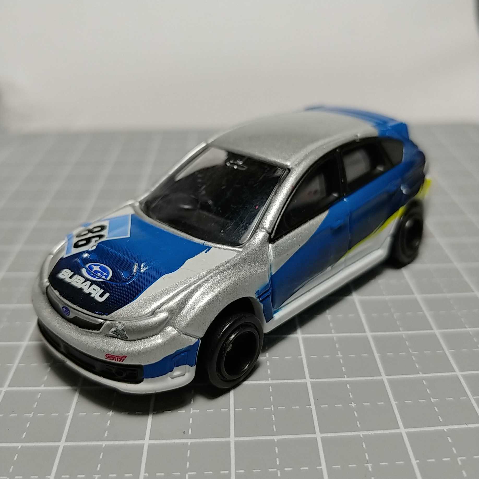 0938 トミカ No11(2008) インプレッサ WRX STI 銀+青 | チョコマフィン