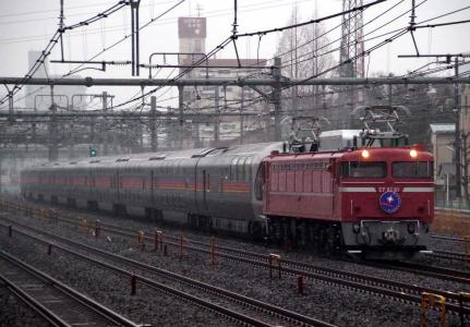 EF8180牽引：臨時寝台特急「夢空間北斗星82号」 | マル