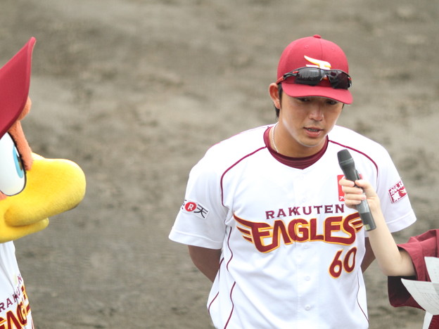 勧野甲輝ヒーロー３.jpg