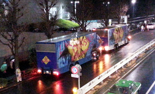 22 東京 ツアートラック 2日目1956-2.jpg