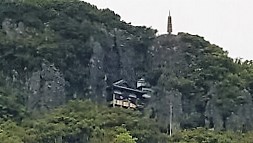 20160423滝湖寺奥之院.jpg