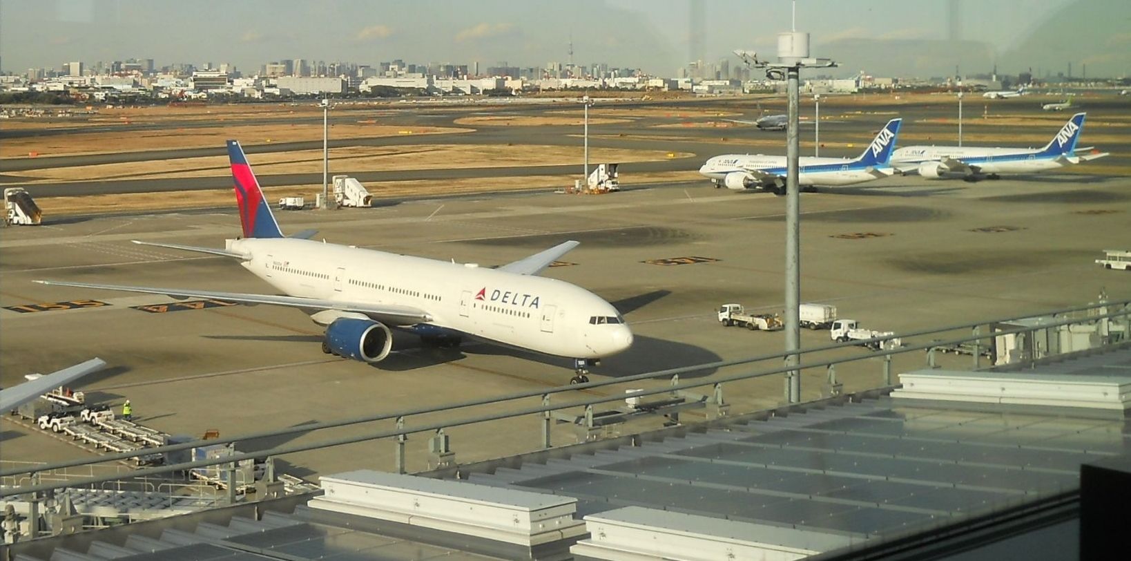 デルタ航空エアライン満足度調査19年15位にランクアップ ラスベガス ロサンゼルスの旅 楽天ブログ