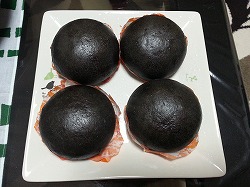 イカスミまん