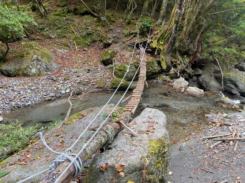 伊奈街道・新倉~伝付峠(転付峠、でんつくとうげ・1,990m)~二軒小屋(3) | 醍醐山(だいごやま)と下部(しもべ)温泉 - 楽天ブログ