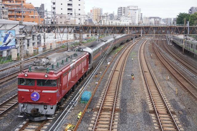 EF81 133 牽引 カシオペア紀行 札幌行き4