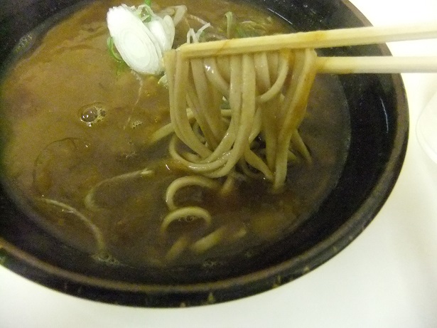 新月@藤沢のカレーそば2