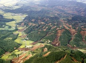 厚真町で大規模な土砂崩れ 安否不明２７人 北海道地震 朝日新聞 18 9 6 計量計測データバンク とその情報 楽天ブログ