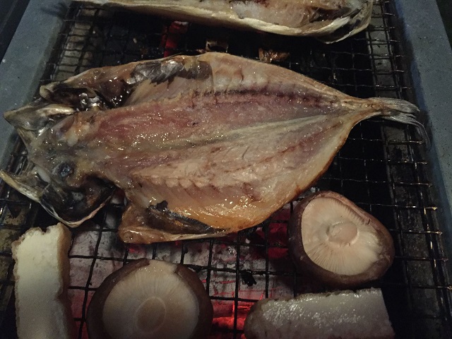 アジの開きと椎茸.jpg