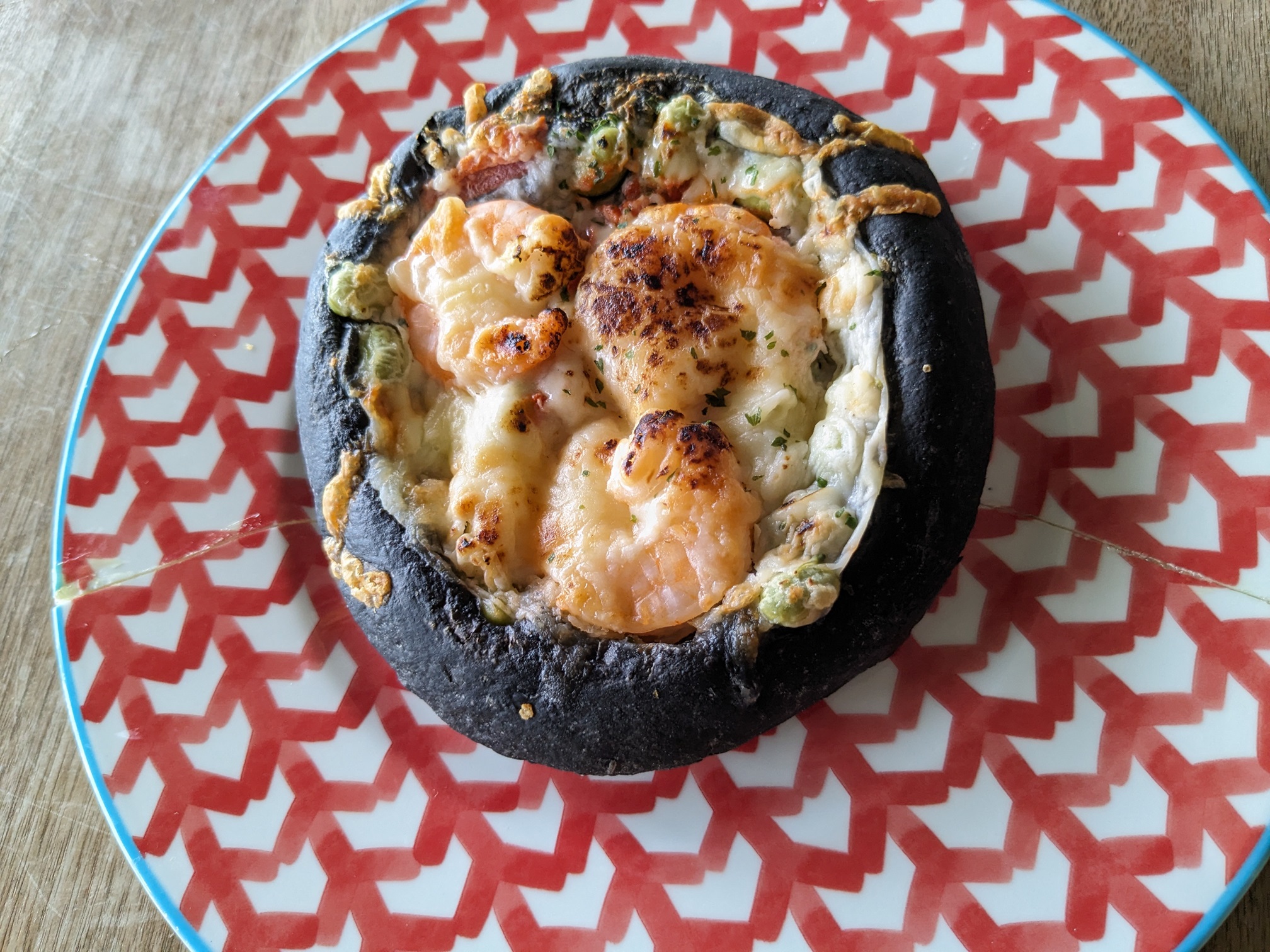 岡山市パン屋パブリックの通販　海老とブロッコリーと枝豆のトマトクリーム