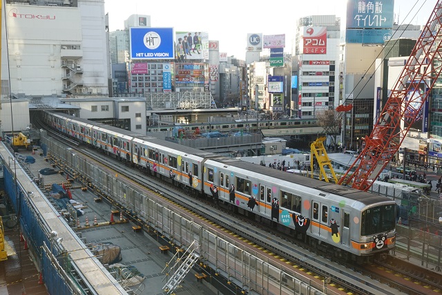 銀座線 01系 「くまモンラッピング電車」上野 & 渋谷7