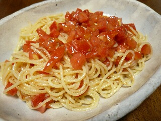 トマトの冷製スパ