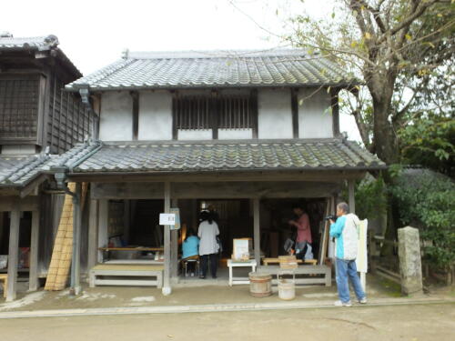 商家の町並み　畳の店