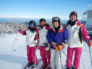 201３，１，４五ヶ瀬スキー場初すべり熊本のスキーの友と。 048.jpg
