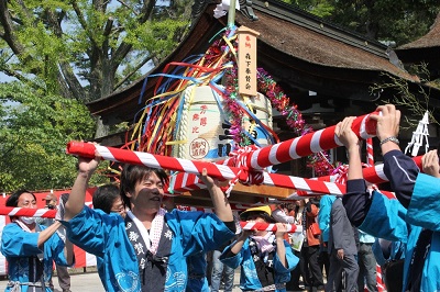 春季大祭（地元神輿）.jpg