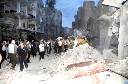 シリアの首都ダマスカスで２６日、自動車に仕掛けた爆弾.jpg